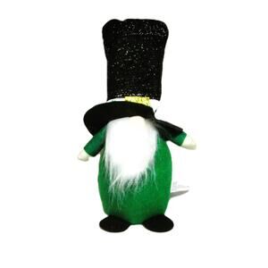 Greenbrier Leprechaun Gnome Plush Green White Black Hat Shamrocks 14 Inches